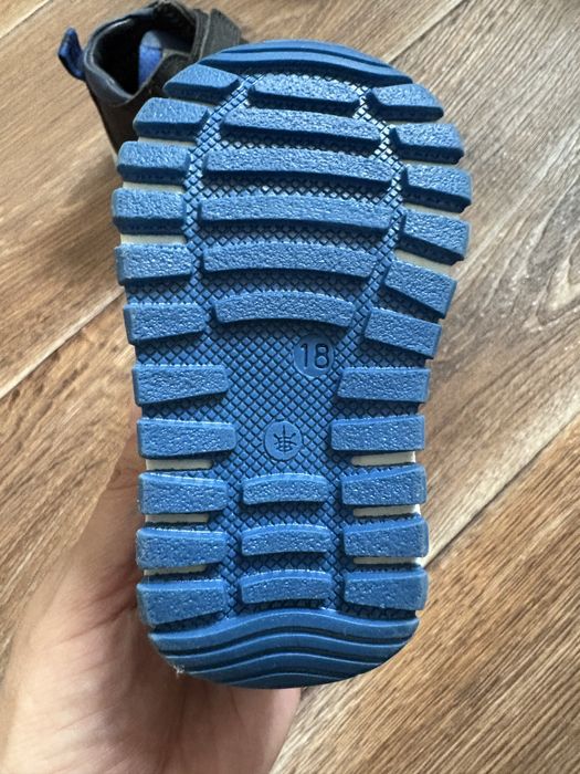 Детские кожанные ботинки