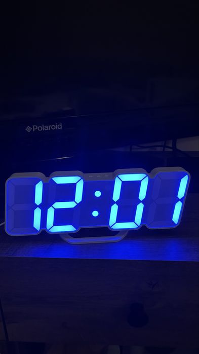 Ceas cu lumina rosie pentru somn odihnitor copii