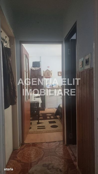 Apartament 2 camere, zona Scolii nr 7, 54 mp, decomandat