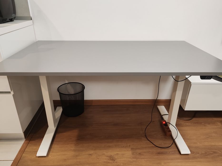 Birou reglabil/standing desk IKEA RODULF