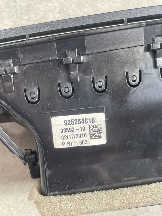 Grila aerisire centrala Bmw X5 F15 - X6 F16 cod 9252648