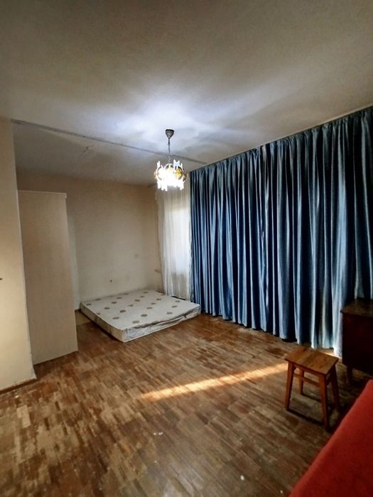 1 комнатная с мебелью и техникой 42м² Чиланзар20 кирпич 1/4/4