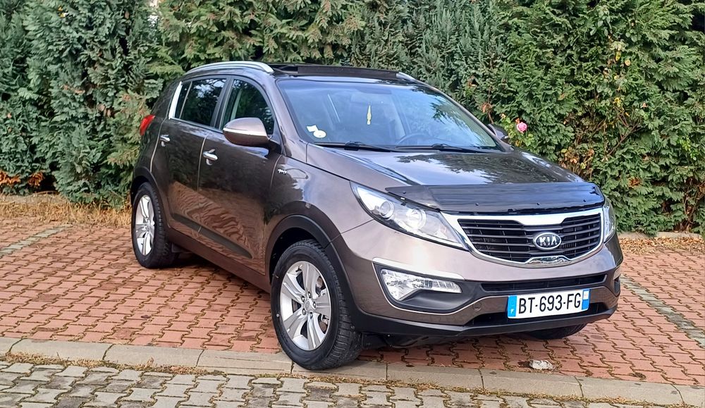 Kia Sportage 2.0 Crdi 4x4 ~ Panoramic ~ Camera~ Moka Brown