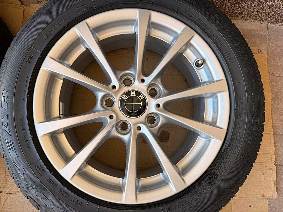Roti complete import Germania: jante orginale BMW Style 390, ca si noi Seria 1 3 4 F20 F30 F31 F32 F33 + 205 60 16 VARA Goodyear Runflat