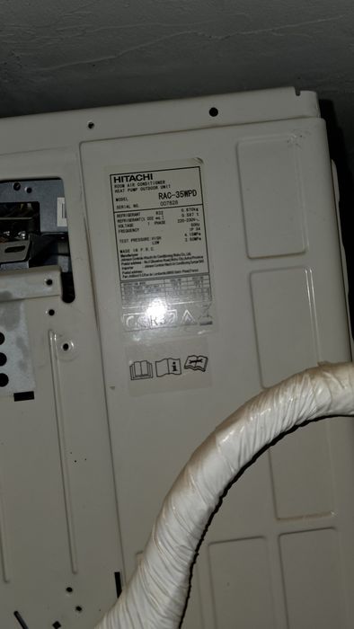 На части продавам Hitachi  RAC - 35 WPD