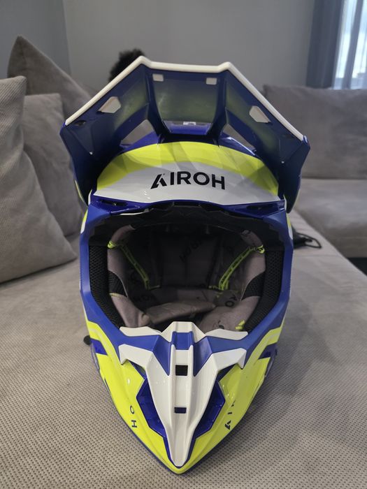 Каска Airoh / Айрох