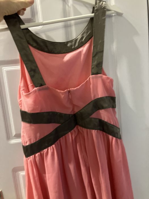 Официална къса рокля