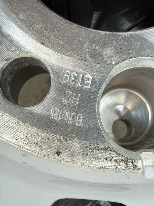 W204 Mercedes Джанти 5x112(195/60/16)