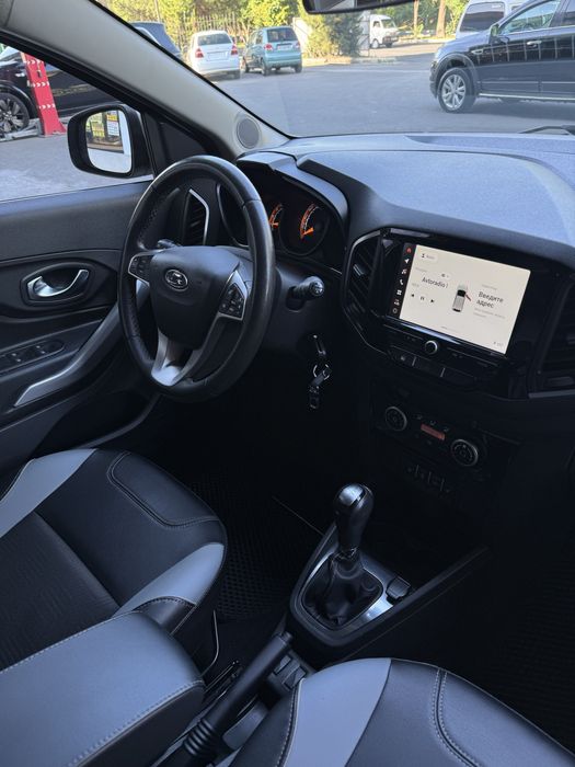 Lada Xray cross в отличном состоянии