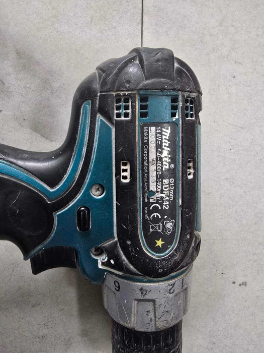 Винтоверт/бормашина акумулаторен Makita BDF442RFE /14,4V