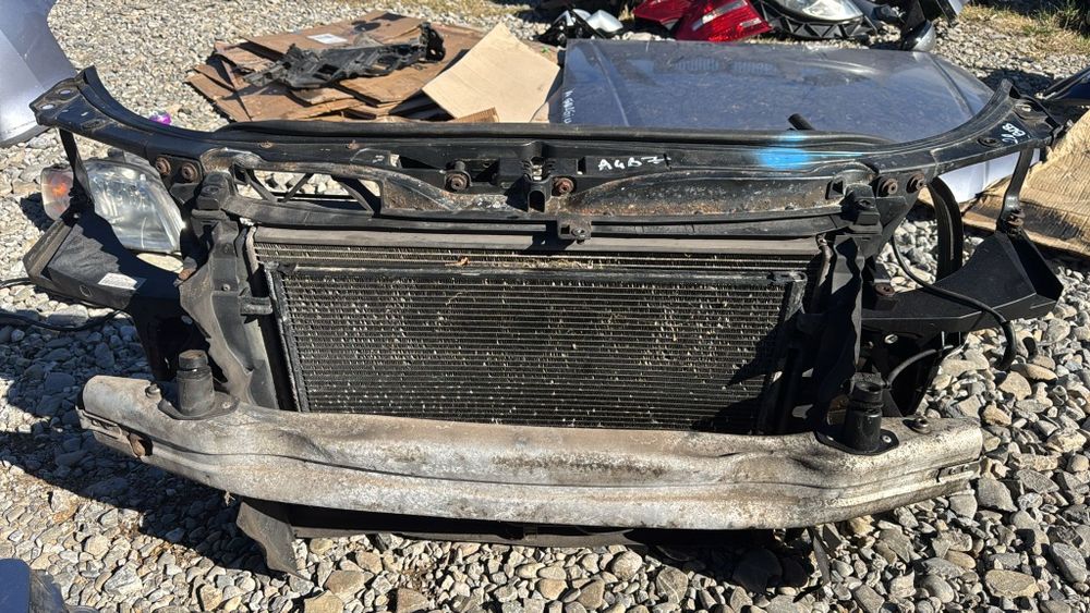 Capota  audi a4 b7 cabrio 2007 bara  faruri tragar complet triple