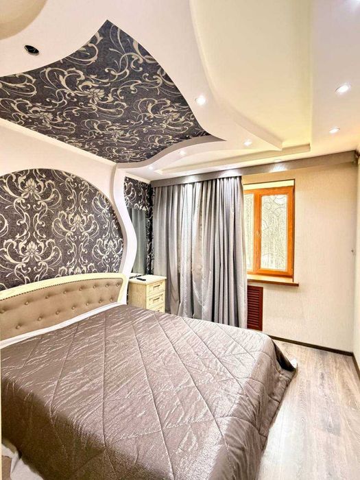 3-х комнатная на метро Хамза, евро, мебель и техника,68м2