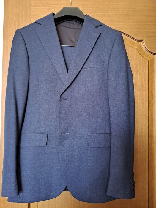 Костюм тройка в отлином состоянии