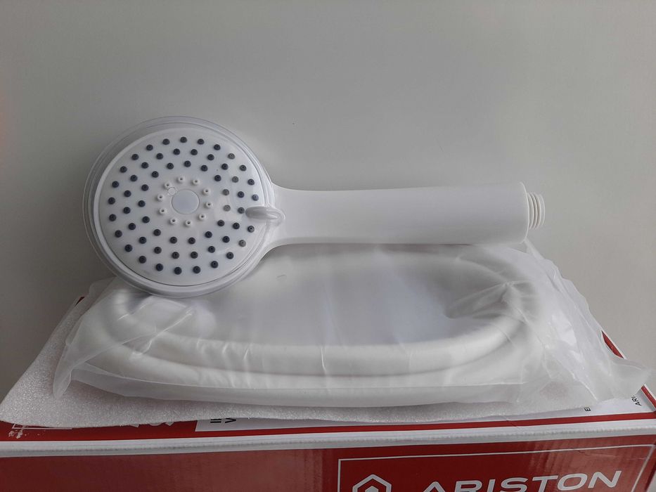 Проточен бойлер ARISTON AURES SF 7 SH EU