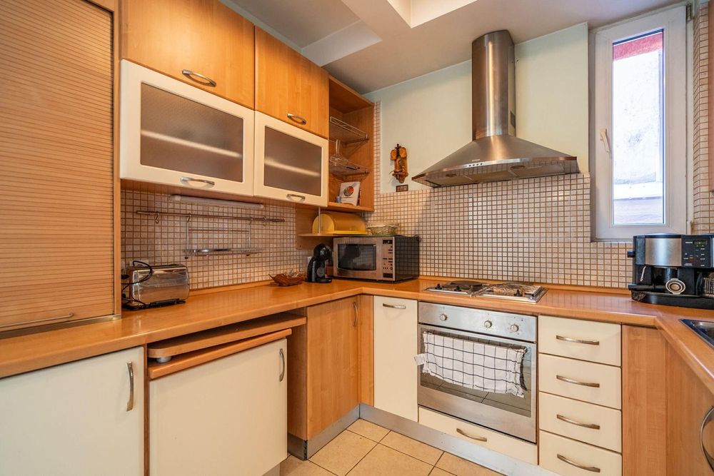 Четиристаен, под наем, Център-НДК