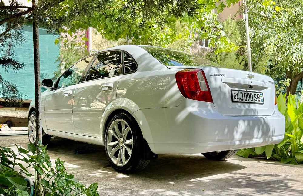 Lacetti 1.6 avtomat
