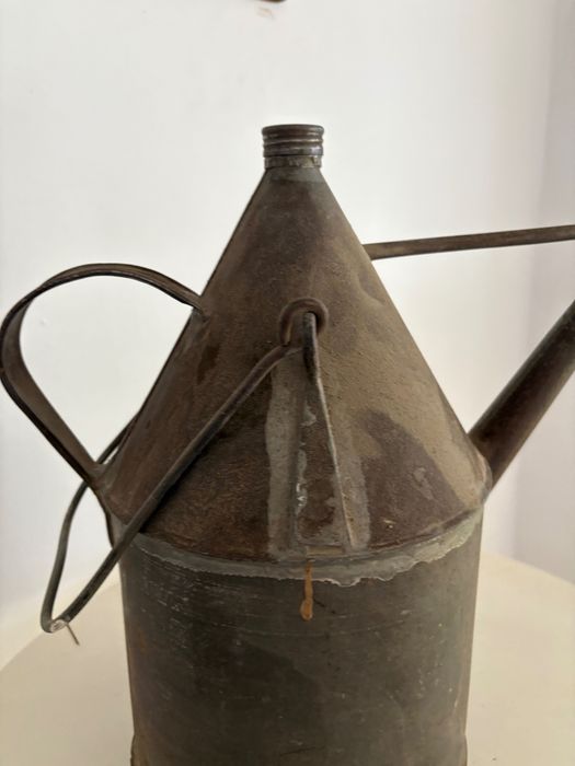 Canistră mare metalică galvanizată pentru ulei motor veche interbelica