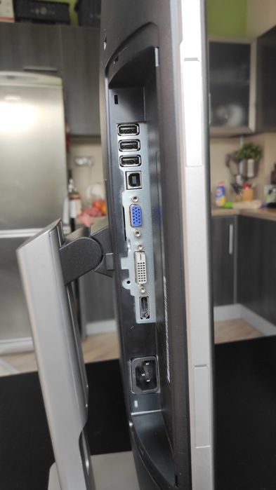 Монитор Dell P2414Hb с кабели