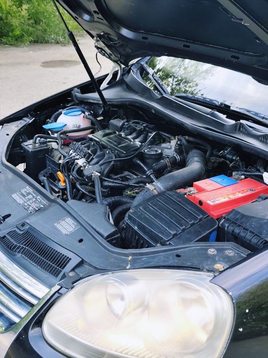 Продам VW JETTA на Автомате.