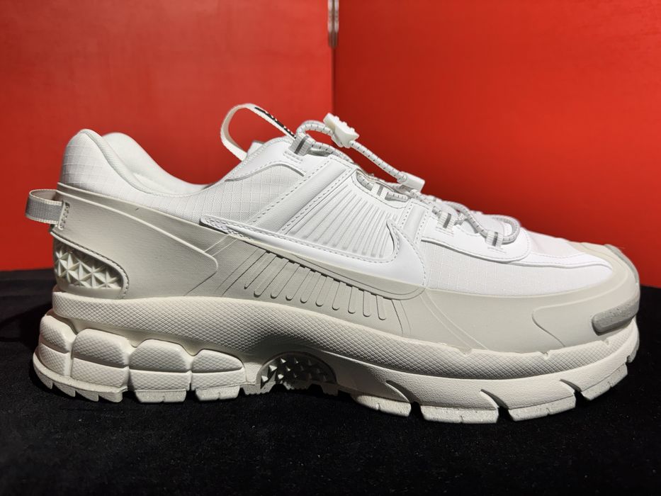 № 45,47,47.5 оригинални Nike Zoom Vomero Roam Shoemag