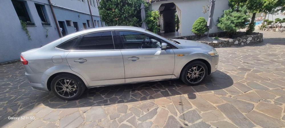 Ford mondeo mk4 2010