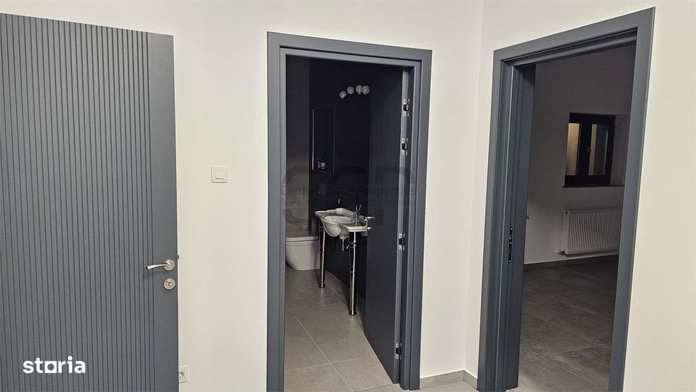 Unirii - Pasaj Marasesti, casa NEMOBILATA, pretabila birouri