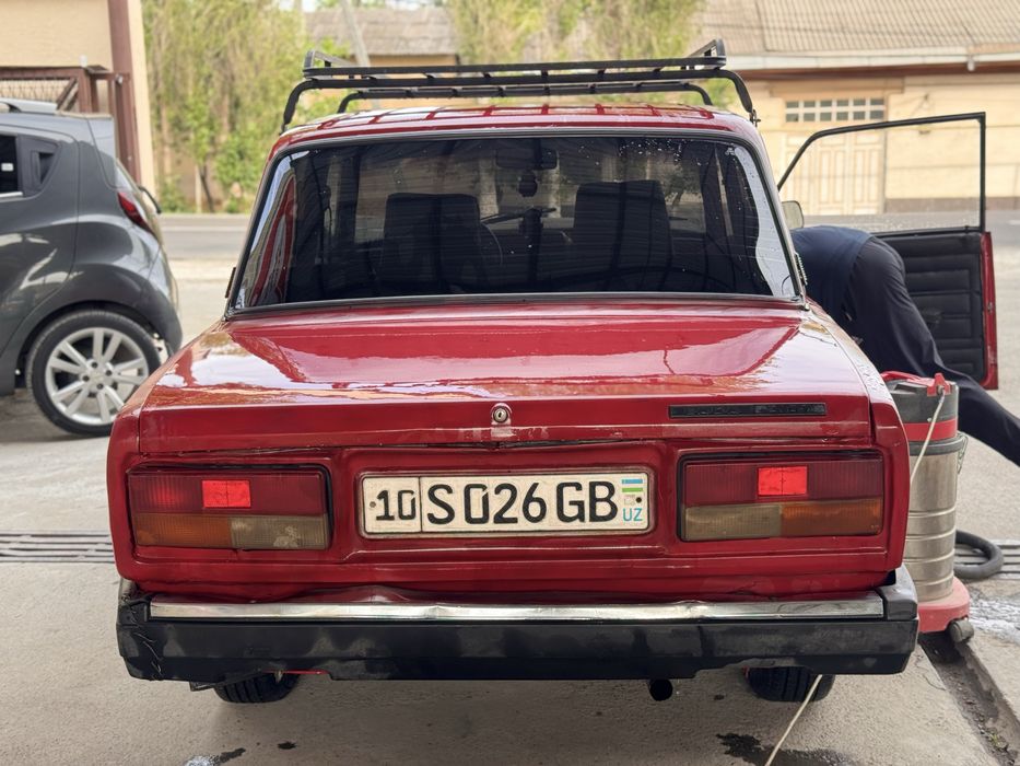 Jiguli Vaz 2107 Arendaga