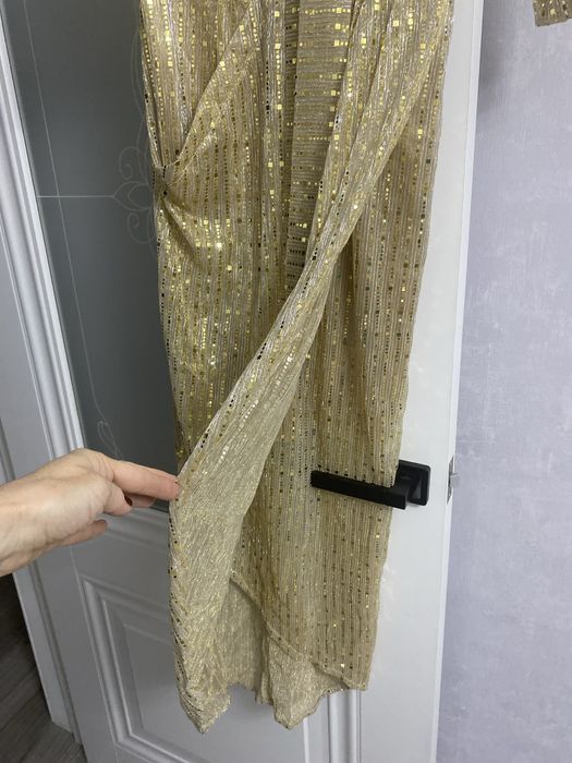 Продам красивое вечернее платье недорого