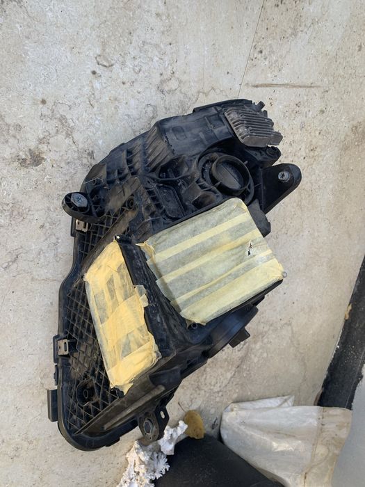 Far Mercedes c class w205 partea stanga