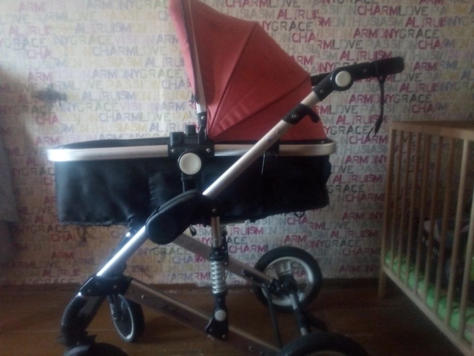 Детская зимняя каляска,в хорошем состоянии