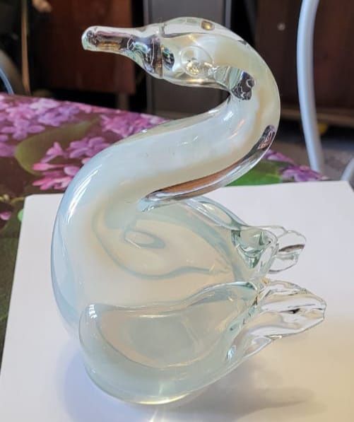 Продам статуэтку "Лебедь"  1870г