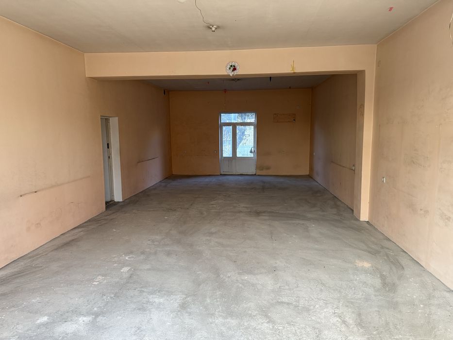 Arendaga ofis, seh va dukon uchun qulay joy.