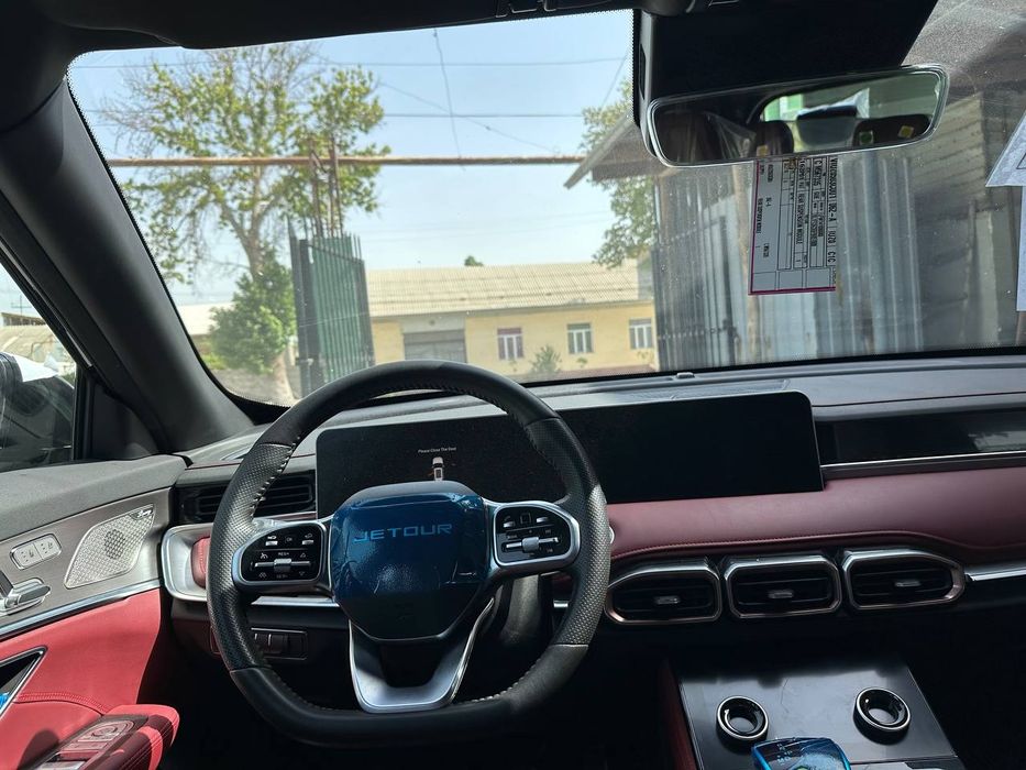 Jetour x70 plus Luxury