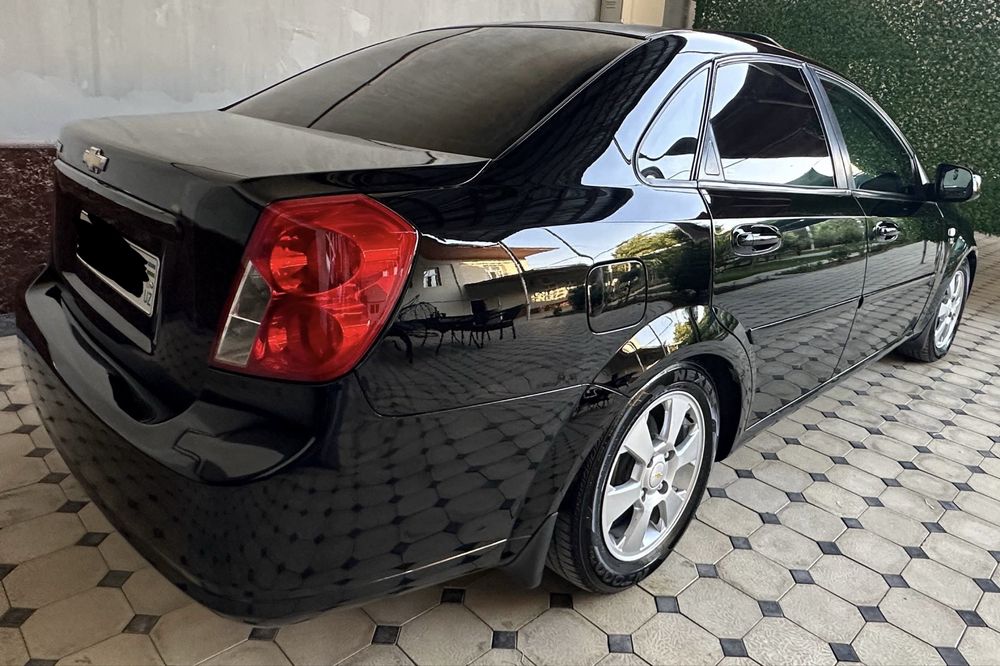 Chevrolet Jentra