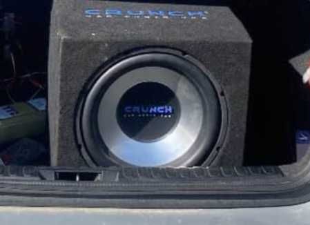 Tun de bass si statie auto GRUNCH 1000W