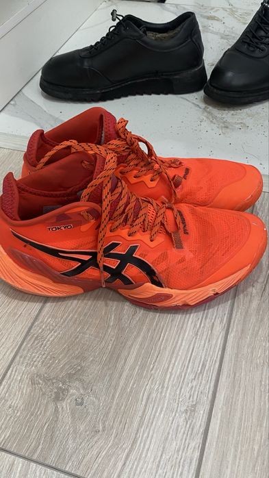 Кроссовки Asics Tokyo
