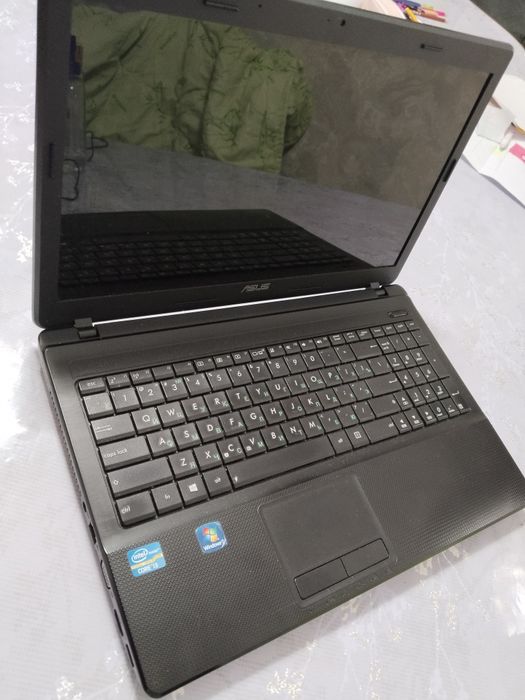 Продам ноутбук в отличном состоянии