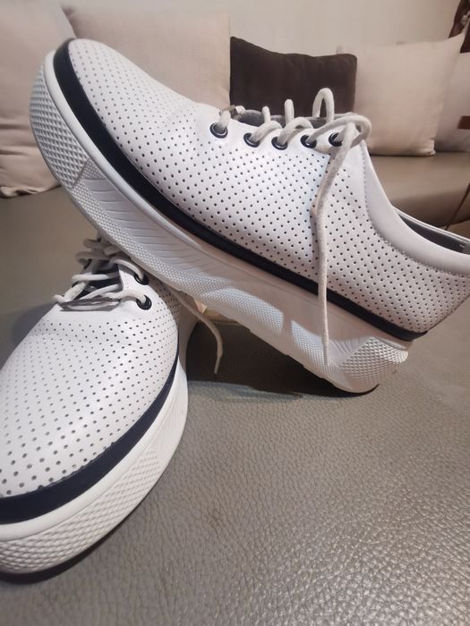 Дамски кецове естествена кожа 38 номер