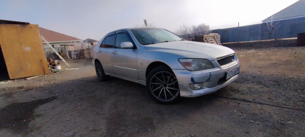 Продам Vossen CVT r17