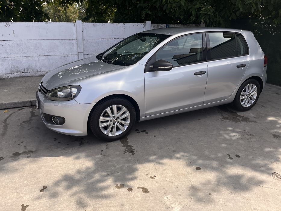VOLKSWAGEN Golf 2010 — imagine 3
