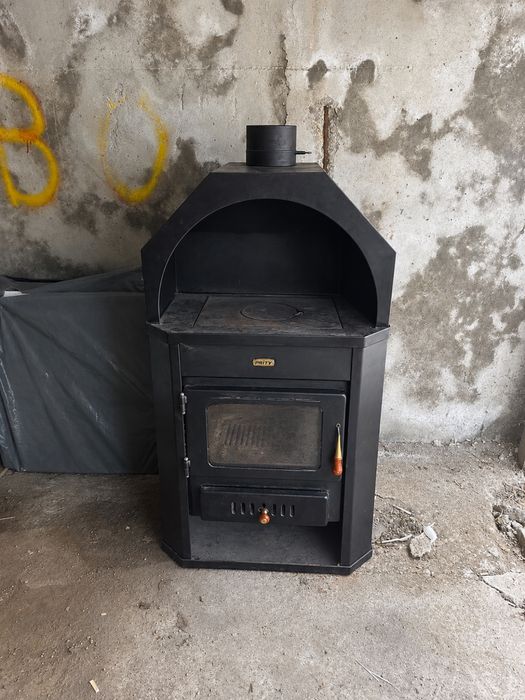 Камина PRITY  17 +6 kW на твърдо гориво с водна риза