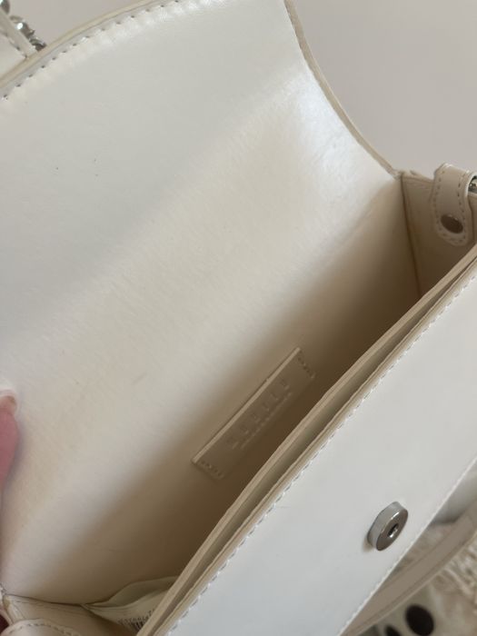 Дамска бяла чанта