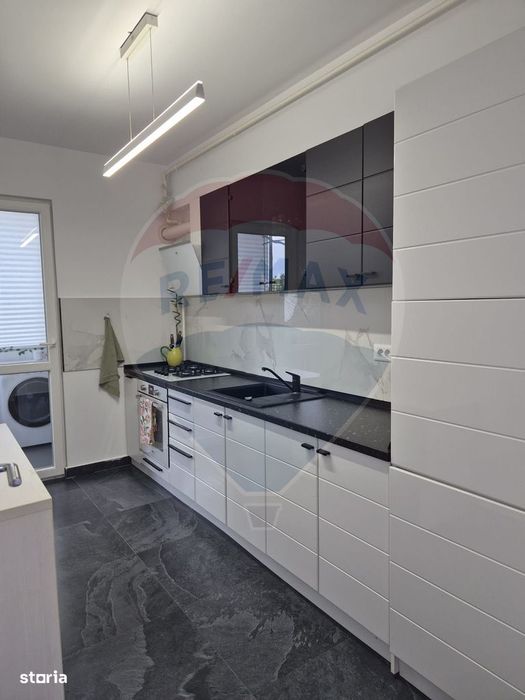 Apartament luminos cu 2 camere, mobilat complet si cu loc de parcare