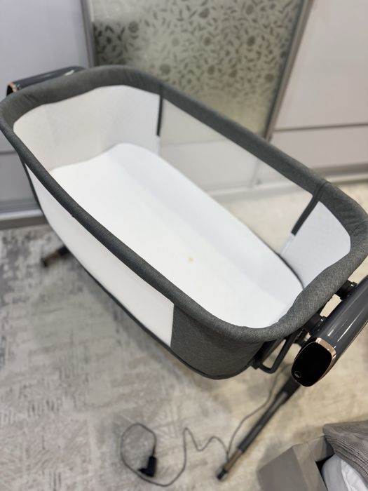 Продам детскую кроватку Kidilo