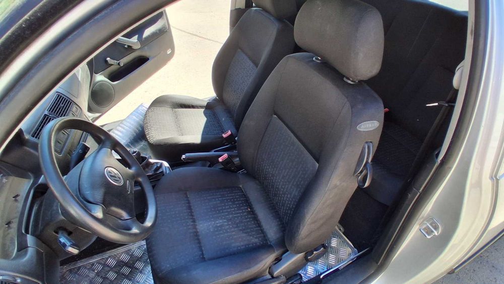 Фолксваген Голф бензин