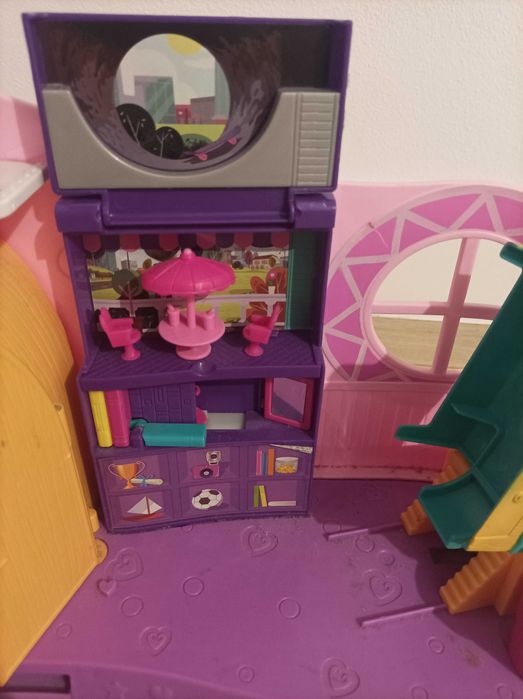 Căsuța de păpuși