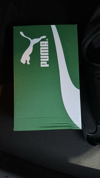 кроссовки PUMA  44 размер