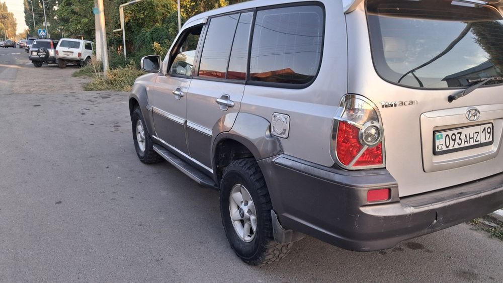 Продам хундай терракан.