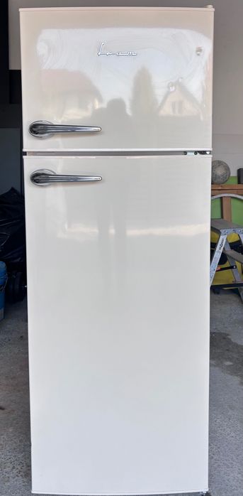 Frigider cu congelator Fram