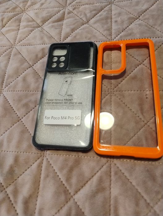 Smartphone Poco M4pro la cutie și casti Hama